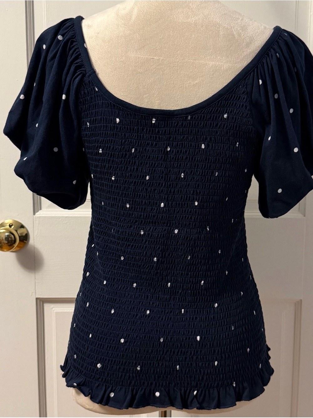 Nautica Women's Navy Blue and White Polka Dot Short Sleeve Smocked Top, Size M - Picture 5 of 9